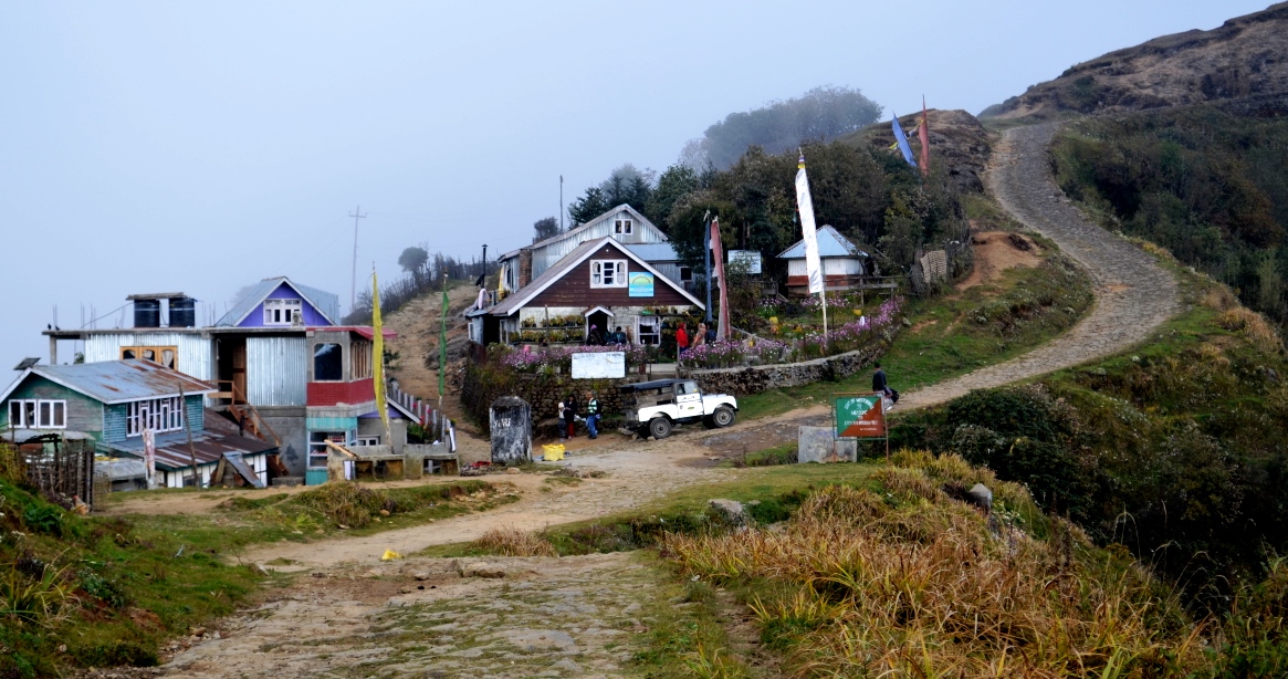 Sandakphu-tumling